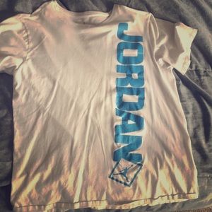 Air Jordan Shirt blue & white
